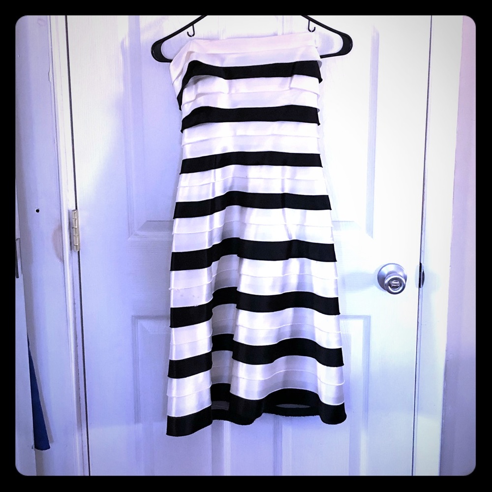 BCBG Black/white striped strapless dress